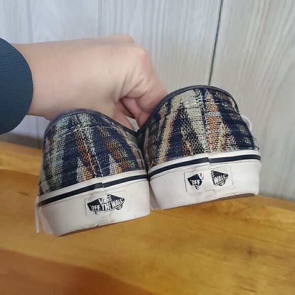 Vans | Geometric Sneakers - Picture 4 of 7